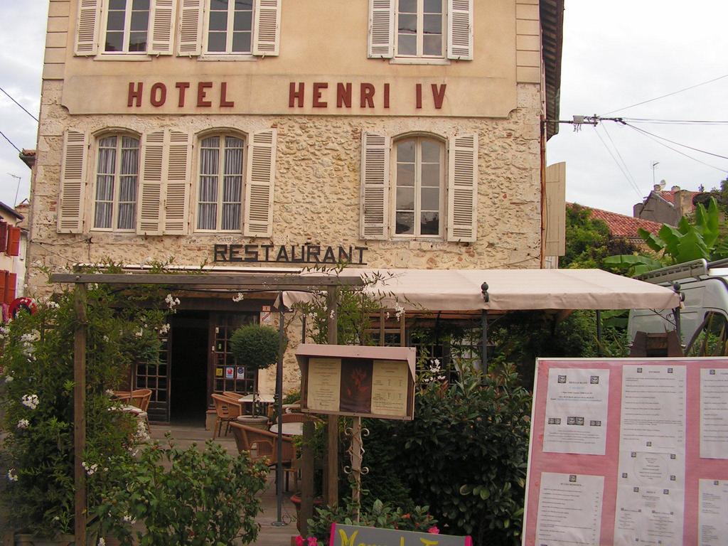 Hotel Restaurant Henri IV Eauze Eksteriør billede